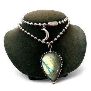 Natural flash green yellow iridescent labradorite gemstone boho moon necklace